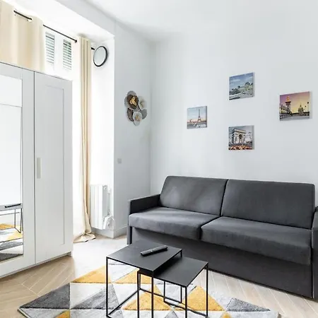 Montmartre/tretaigne : Cosy Studio 2p アパート パリ