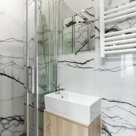 Montmartre/tretaigne : Cosy Studio 2p Apartamento